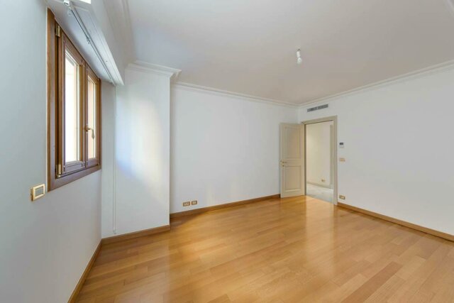 Villa Hermosa: Elégant 3/4pièces dans le Carrè d'Or - 4/7