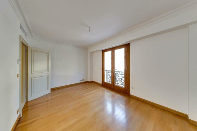 Villa Hermosa: Elégant 3/4pièces dans le Carrè d'Or - 5/7